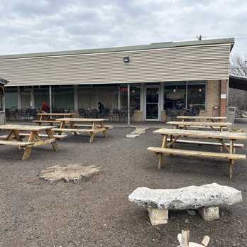 Little Deli & Pizzeria - Delis Near Me - Austin, Texas