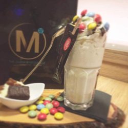 M37