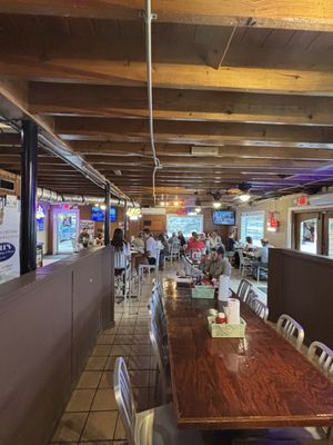 Bill's Burgers Wings & Things by null