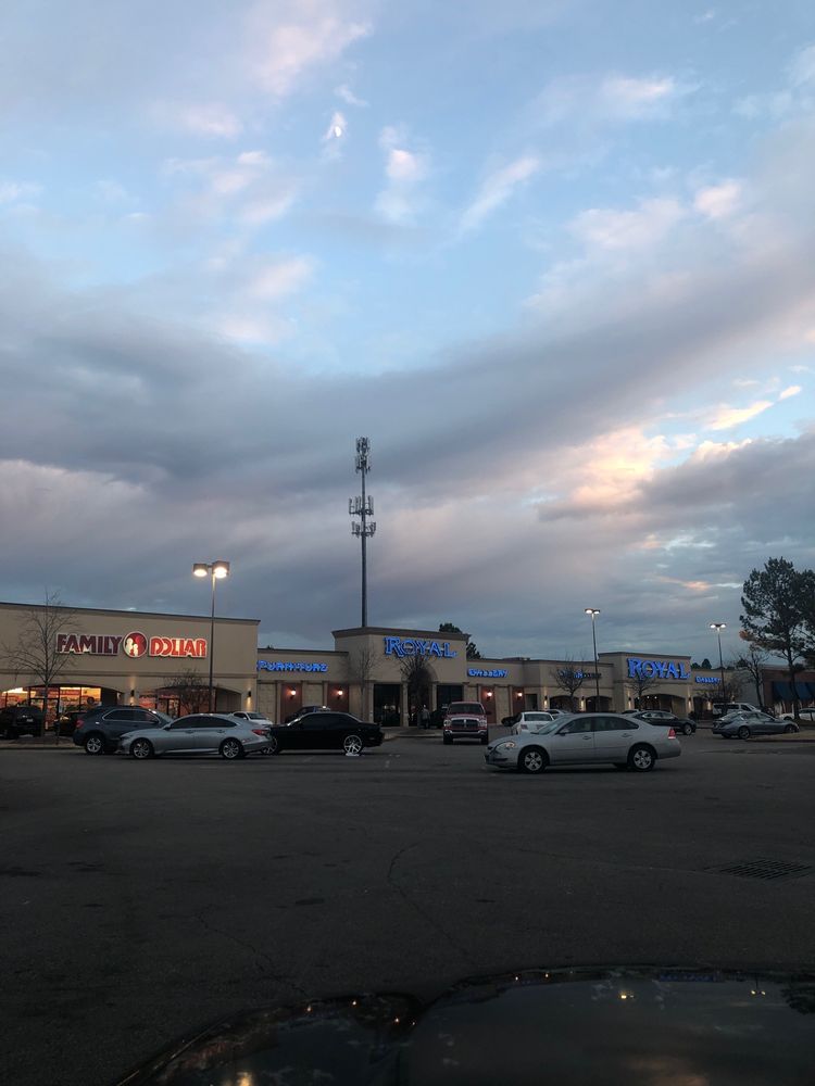 ROYAL FURNITURE GALLERY Updated August 2024 12 Reviews 1862 N