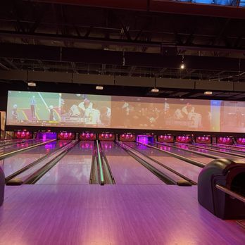 Bowlero Dania Beach - Bowling Near Me - Dania Beach, Florida