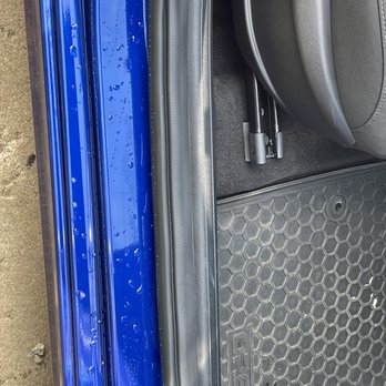 Super Clean Car Wash - Door jams not wiped - Car Wash Near Me - Oklahoma City, Oklahoma