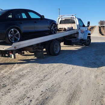 Darnold Towing - Towing Near Me - Glenwood, Iowa Darnold Towing - Towing Near Me - Glenwood, Iowa
