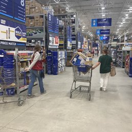 People not helping but talking and/or ignoring us even as we were saying "sure wish we had help" People not helping but talking and/or ignoring us even as we were saying "sure wish we had help"