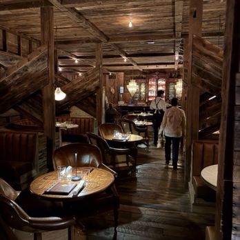 The Garrison - The bar - New American Near Me - Ozark, Missouri