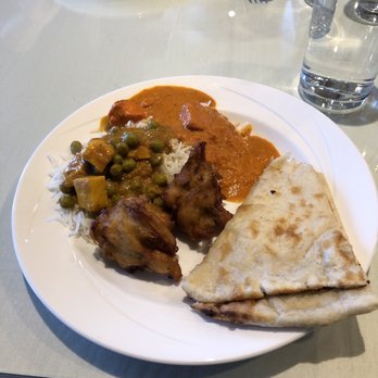 Curries - Food from the buffet - Indian Near Me - Everett, Washington