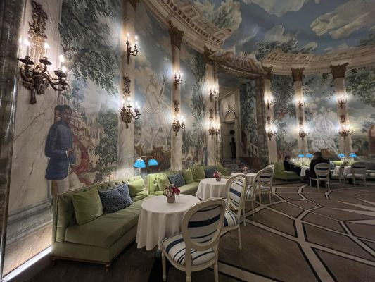 The Pierre, A Taj Hotel, New York by null