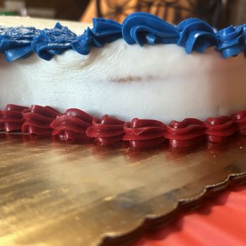 Lilac Bakery - Poorly frosted - Bakeries Near Me - Lombard, Illinois