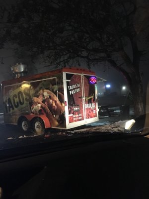 Basilios Tacos by null