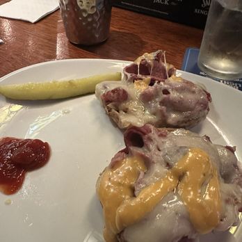 Connolly’s Pub & Restaurant - Reuben sandwich - Irish Pub Near Me - New York, New York Connolly’s Pub & Restaurant - Reuben sandwich - Irish Pub Near Me - New York, New York