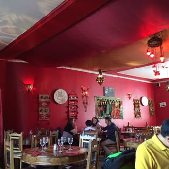 Hanam's - Atmosphere - Middle Eastern Near Me - Edinburgh, EDH Hanam's - Atmosphere - Middle Eastern Near Me - Edinburgh, EDH