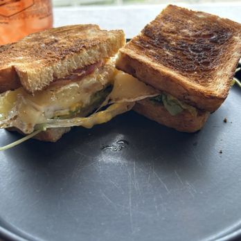 Locals Collective - Breakfast Sammy - Cafes Near Me - Queens, New York
