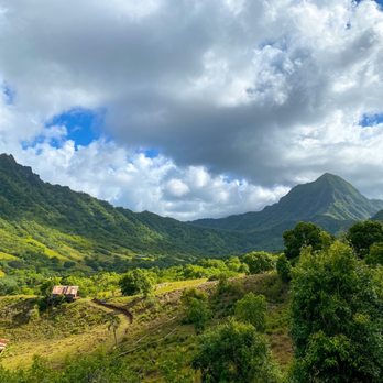 Kualoa Ranch - Tours Near Me - Kaneohe, Hawaii Kualoa Ranch - Tours Near Me - Kaneohe, Hawaii