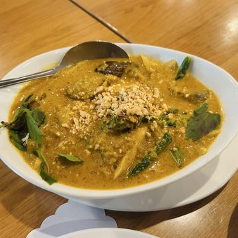 Bamboo Bistro - Filet mignon curry - Vietnamese Near Me - Corona Del Mar, California Bamboo Bistro - Filet mignon curry - Vietnamese Near Me - Corona Del Mar, California