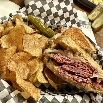 All Roads Cafe - Corned Beef Sandwich - Cafes Near Me - Edgewood, New Mexico