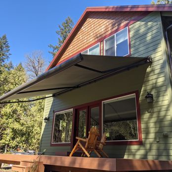 Pike Awning - Retractable patio awning. Provides sun protection as well as mild rain protection. Rolled in with the touch of a button - Patio Coverings Near Me - Portland, Oregon Pike Awning - Retractable patio awning. Provides sun protection as well as mild rain protection. Rolled in with the touch of a button - Patio Coverings Near Me - Portland, Oregon