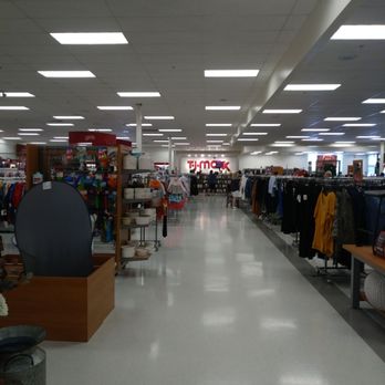 TJ Maxx - Clear aisles. - Discount Store Near Me - Tualatin, Oregon