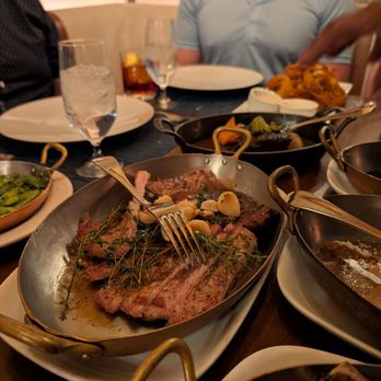 Tom Colicchio's Craftsteak - Steakhouses Near Me - Las Vegas, Nevada Tom Colicchio's Craftsteak - Steakhouses Near Me - Las Vegas, Nevada