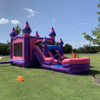Operation Jump - Princess water combo bouncy house - Party Supplies Near Me - Leander, Texas