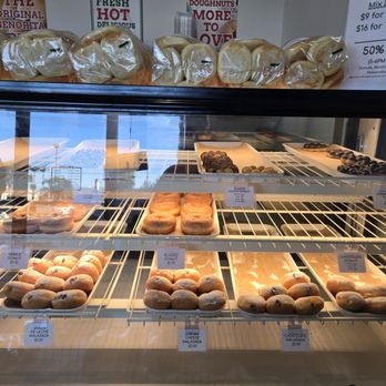 StarBread Bakery - Bakeries Near Me - Anaheim, California