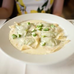 Valter's Osteria - 4 cheese ravioli (spinach/ricotta raviolis w/ 4 cheese sauce)