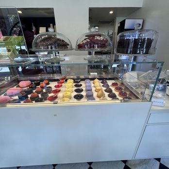 Pompadour - Beverly Hills - Patisserie/Cake Shop Near Me - Beverly Hills, California Pompadour - Beverly Hills - Patisserie/Cake Shop Near Me - Beverly Hills, California