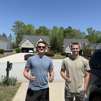 Studs Gutter Cleaning - Awesome young men.
Hard workers. - Gutter Services Near Me Studs Gutter Cleaning - Awesome young men.
Hard workers. - Gutter Services Near Me