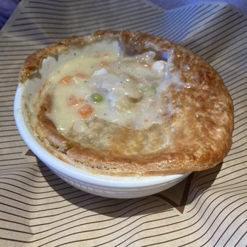 Cheddar's Scratch Kitchen - Homemade Chicken Pot Pie - American Near Me - Fayetteville, North Carolina