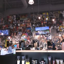Floyd's 99 Barbershop