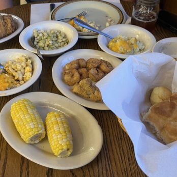 The Dillard House Restaurant - American Near Me - Dillard, Georgia