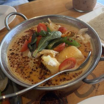 KIIN Thai Eatery - Thai Near Me - Burbank, California