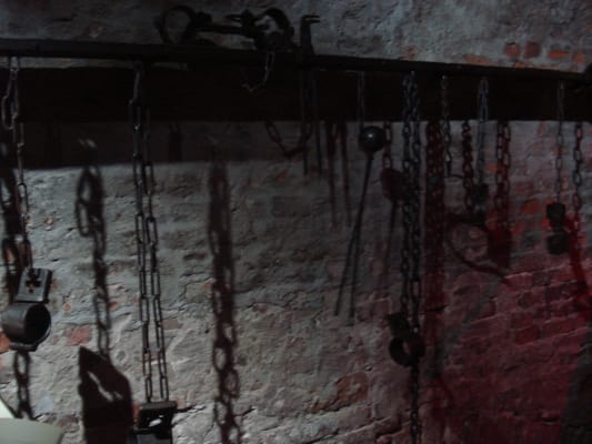 Mittelalterliche Lochgefängnisse by null