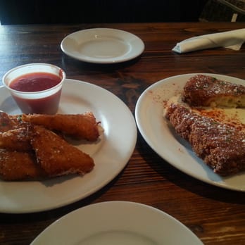 Picasso's - Fried Mac and Fried Mozzarella on deck - Pizza Near Me - Jacksonville, Florida