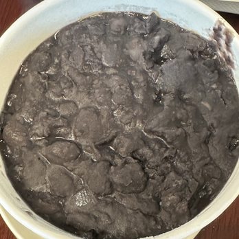 Doña Esa - Refried black beans - Mexican Near Me - Burlington, Vermont