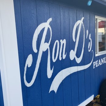 Ron D’s - Exterior of food truck - Food Trucks Near Me - Norman, Oklahoma