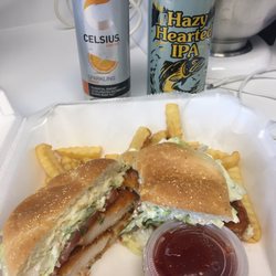 Pattys by the lake - Spicy chicken sandwich fries