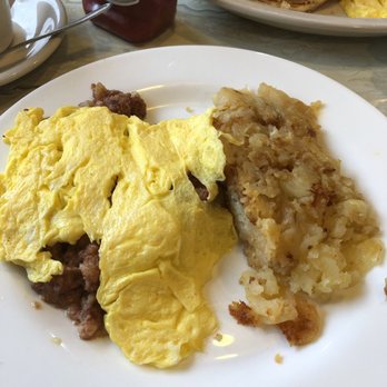 Plaza Diner - Diners Near Me - Bloomfield, New Jersey Plaza Diner - Diners Near Me - Bloomfield, New Jersey