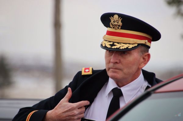 Abraham Lincoln National Cemetery by null