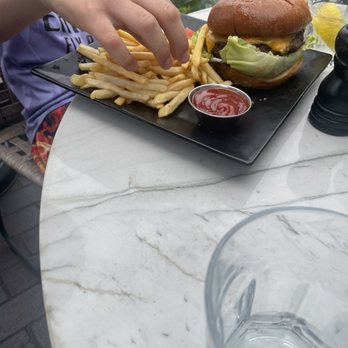 GG's Bistro - GG's GG 's Bistro Burger - Turkish Near Me - Laguna Beach, California GG's Bistro - GG's GG 's Bistro Burger - Turkish Near Me - Laguna Beach, California