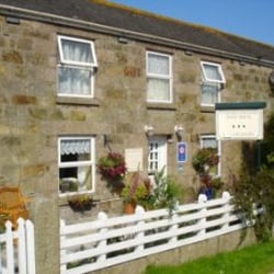 Lyndale Guest House