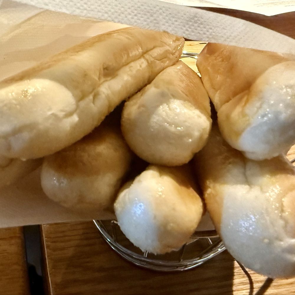 Olive Garden Italian Restaurant - Breadsticks - Italian Near Me - Avon, Indiana Olive Garden Italian Restaurant - Breadsticks - Italian Near Me - Avon, Indiana