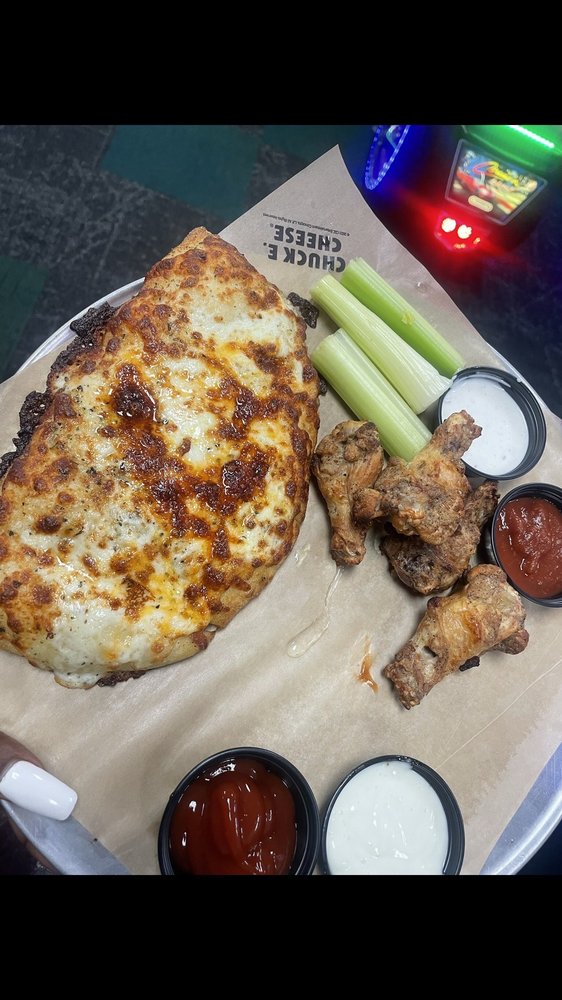 CHUCK E. CHEESE 22 Photos & 17 Reviews 1027 Oliver Rd, Fairfield