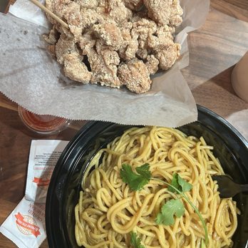 Hiccups Veo Cafe - Garlic Noodles Popcorn Chicken - Asian Fusion Near Me - Carson, California