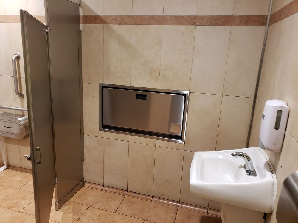 WALMART SUPERCENTER Updated May 2024 32 Photos & 72 Reviews 2601