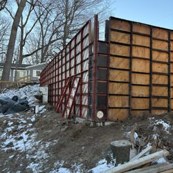 A & B Concrete - Walls forming