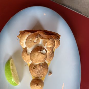 Aloette - Lemon Merengue Pie - French Near Me - Toronto, Ontario