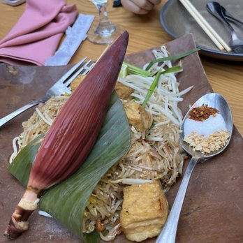 Fern Thai on Main - Pad Thai - Thai Near Me - Bellevue, Washington
