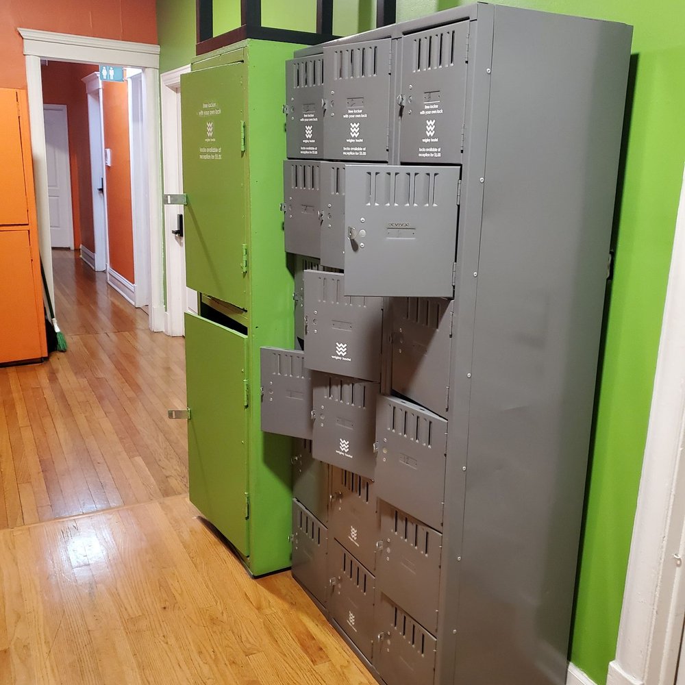 Wrigley Hostel - Hostels Near Me - Chicago, Illinois Wrigley Hostel - Hostels Near Me - Chicago, Illinois