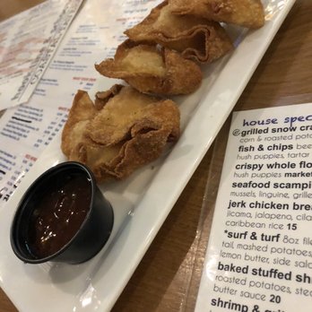 Hook Line & Schooner - Lobster & Shrimp Rangoons - American Near Me - Smyrna, Georgia