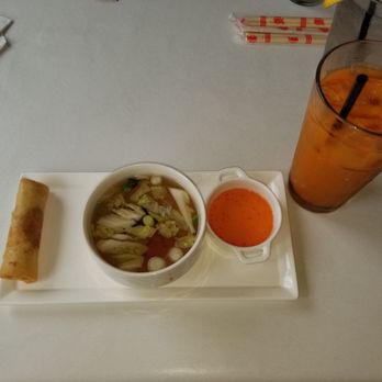 Bua Thai - Soup & veggie spring roll with thai milk tea - Thai Near Me - Leesburg, Virginia Bua Thai - Soup & veggie spring roll with thai milk tea - Thai Near Me - Leesburg, Virginia
